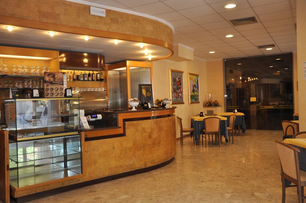 Hotel Terme Di San Vittore 真加 外观 照片