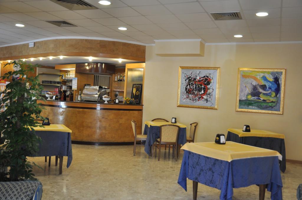 Hotel Terme Di San Vittore 真加 外观 照片