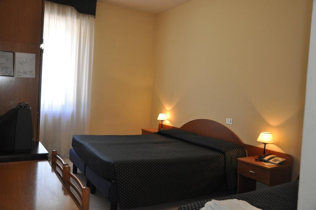 Hotel Terme Di San Vittore 真加 客房 照片