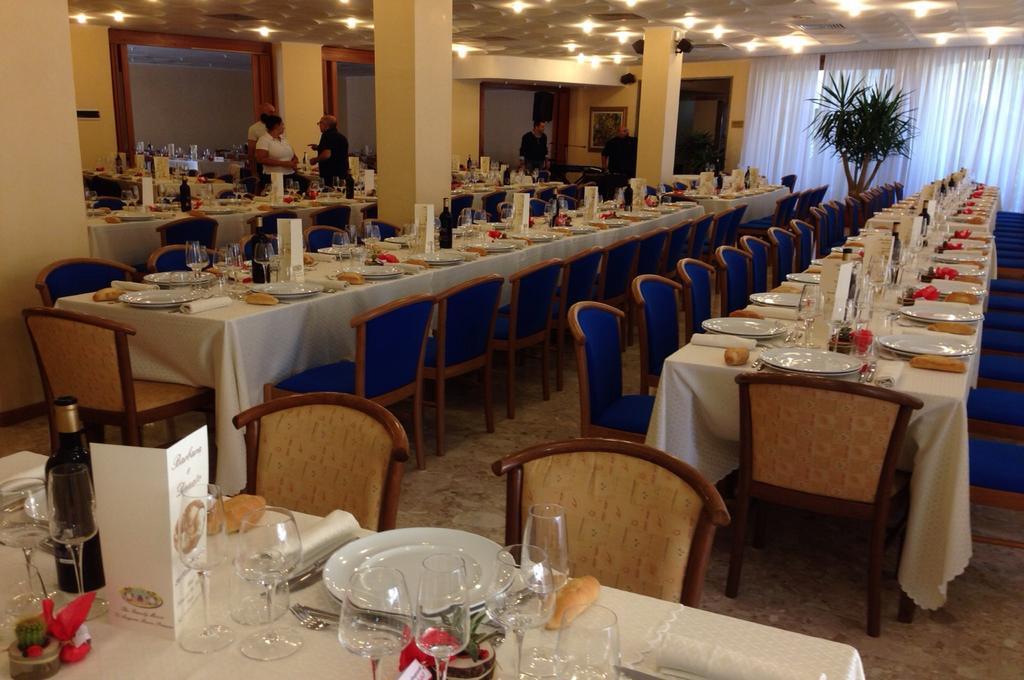 Hotel Terme Di San Vittore 真加 外观 照片